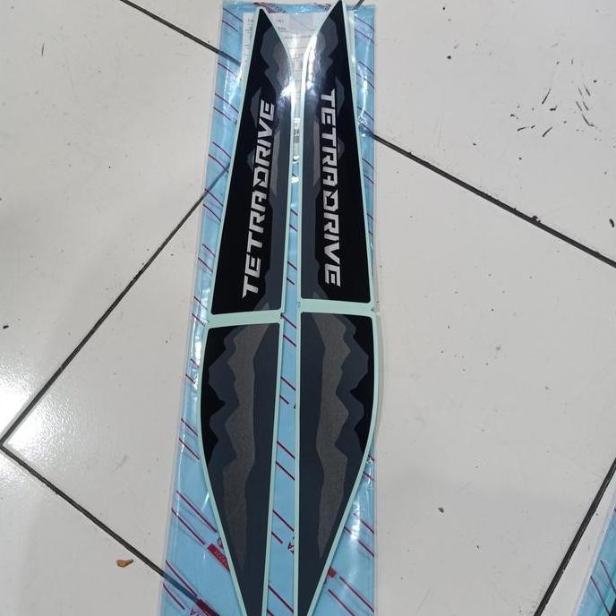 Stiker Body TETRADRIVE Fortuner 2022 original warna hitam
