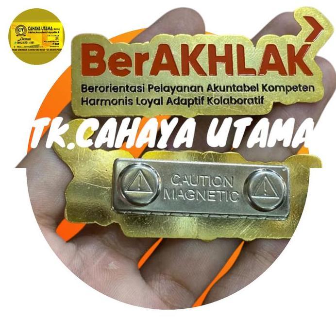 PIN BERAKHLAK / PIN ASN 7 X 3CM