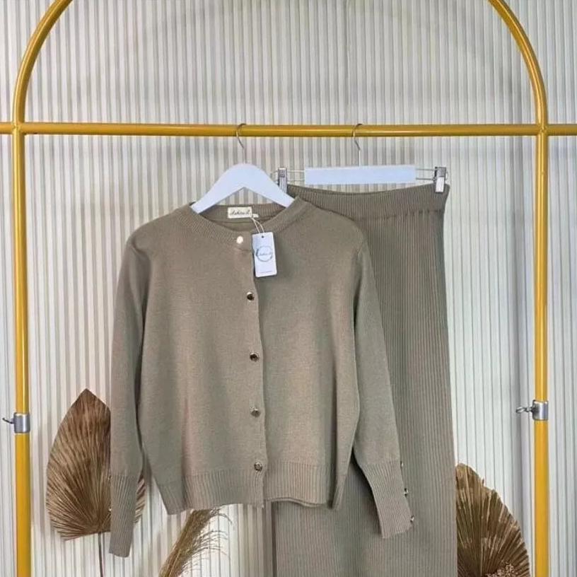 Garansi One Set Aira Cardigan & Rok Rajut Wanita Premium-Stelan Wanita Terbaru