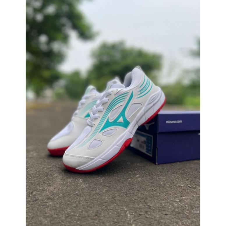 PROMO TERBARU Sepatu Mizuno Cyclone Putih Totsca Outsole Merah P.U Sepatu Badminton Pria New 39-43