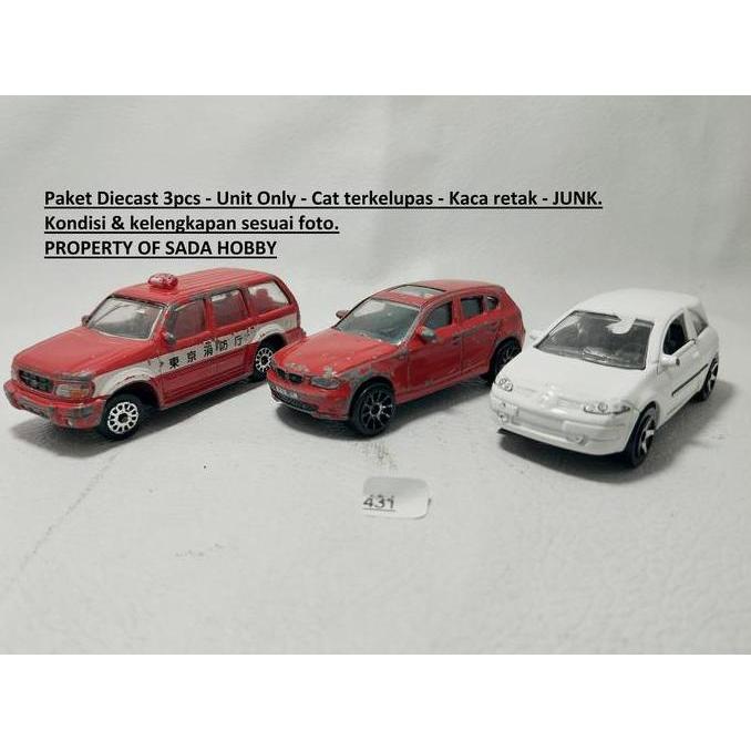 PAKET 3PCS MAJORETTE RENAULT MEGANE BMW SERIE 1 REALTOY FORD EXPLORER UNIT ONLY JUNK CADATOYS