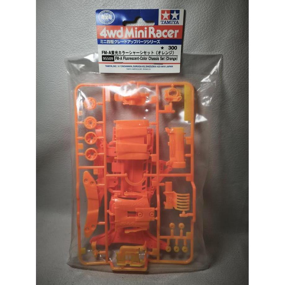 TAMIYA 95476 FM-A FLUORESCENT COLOR CHASSIS SET (ORANGE) CADATOYS
