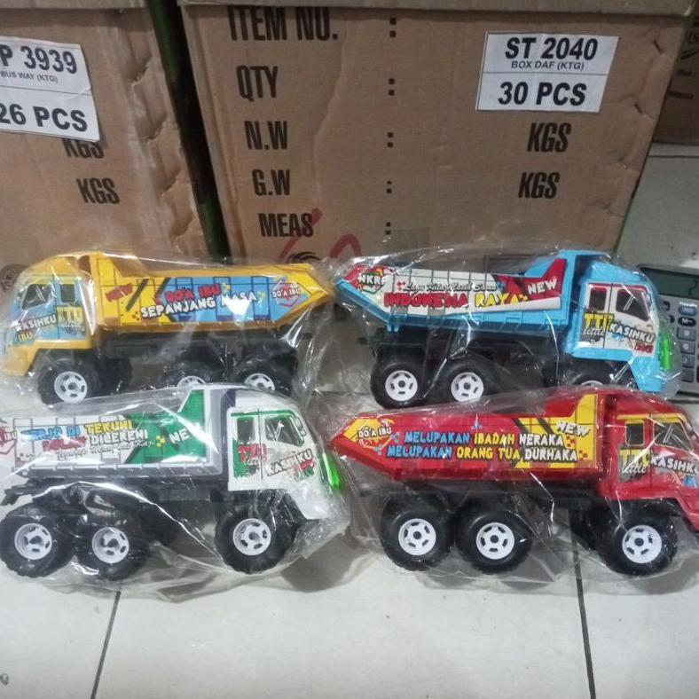 best seller mainan mobil truk bak pasir/truk oleng + stiker dan kata2 ttd new