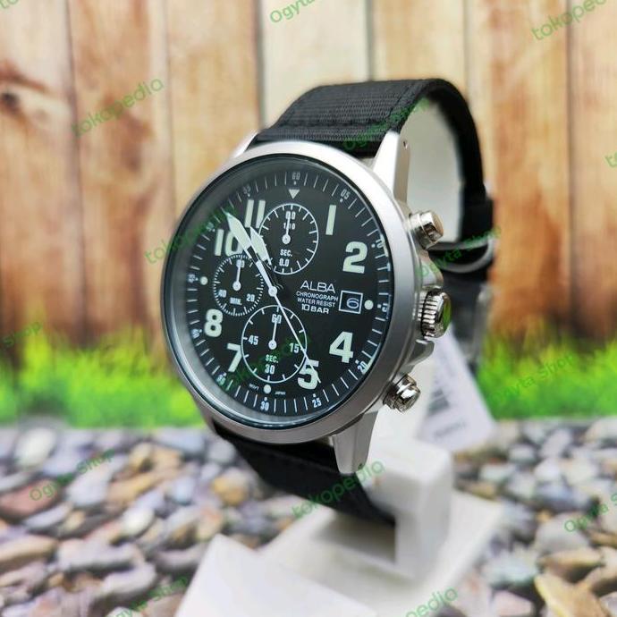 Jam Tangan Pria ALBA Chronograph Strap Kanvas Hitam AM3853X1 Original