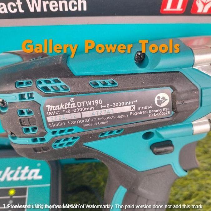 Cordless impact wrench makita 18V DTW 190 original