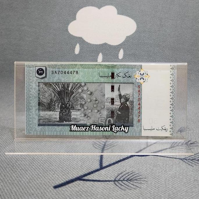 Akrilik Tempat Uang Pajangan Hiasan Malaysia 50 Ringgit