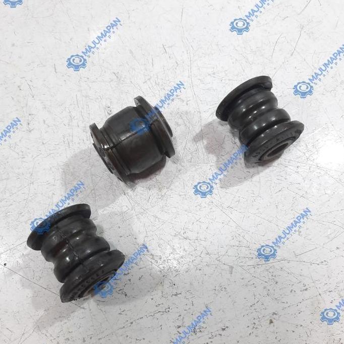 TERMURAH - Bushing bos knuckle set suzuki baleno old.