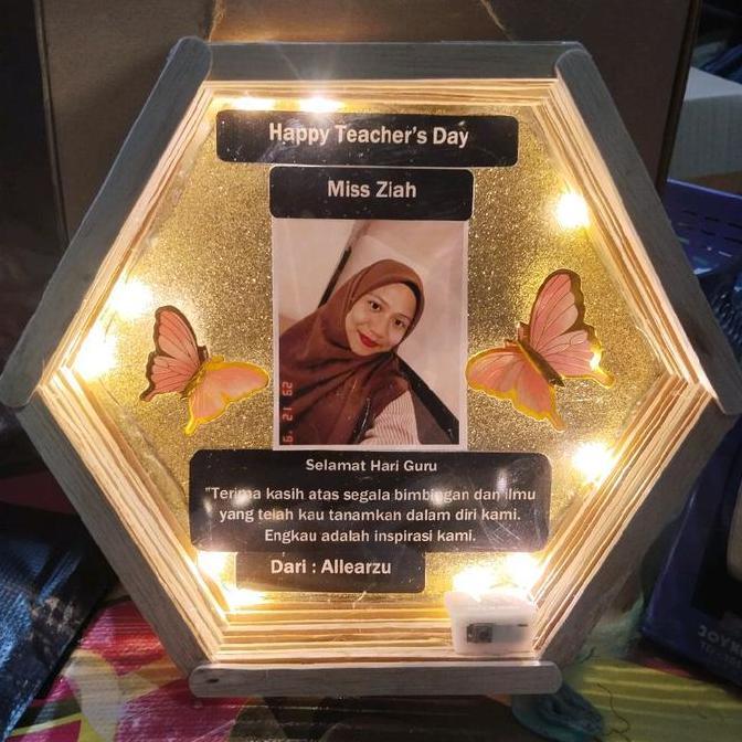 HEXA FRAME GIFT HADIAH HARI GURU