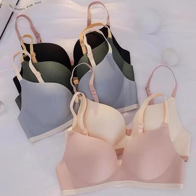 Bra Busa Tebal Wanita Polos Busa Push Up Bra Fashion Seamless Pakaian dalam BH 9015