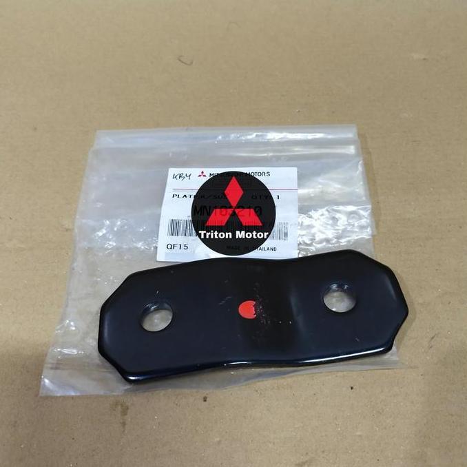 Plate Spring Shackle Anting" Per Belakang Mitsubishi Triton