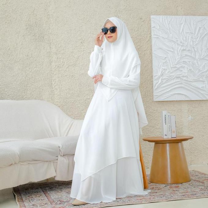 Gamis putih syari ceruti jilbab instan busana umroh haji Yumi Khimar Muslim