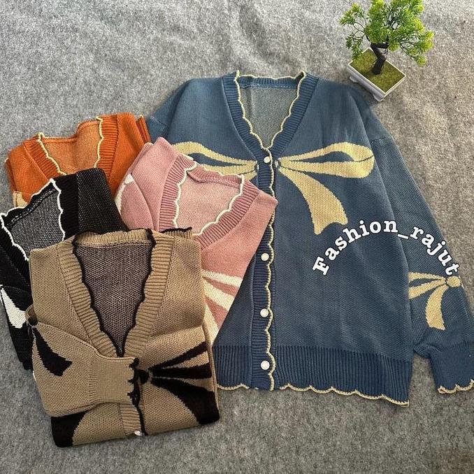Yolanda Cardigan Rajut Oversize Wanita