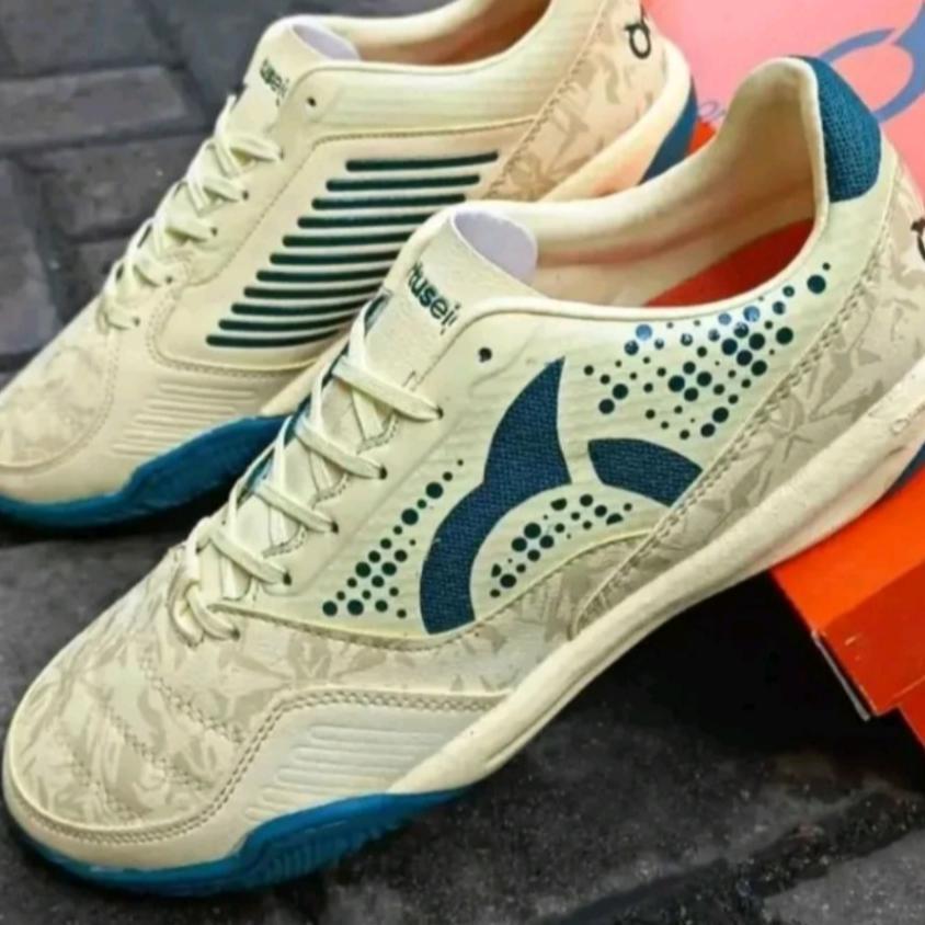Sepatu Putsal Ortus Jogosala Crusher  / Sepatu Putsal Dewasa Dan Anak Anak Terbaru