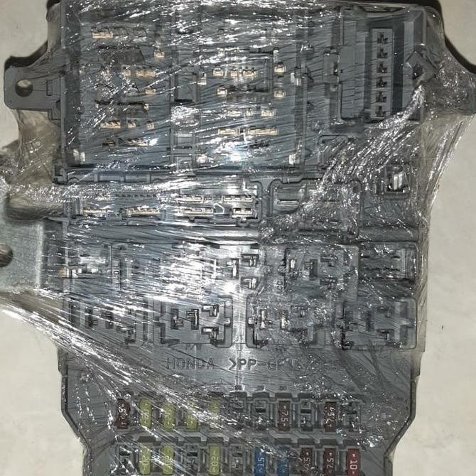 Fuse box micu honda Accord 2003-2007