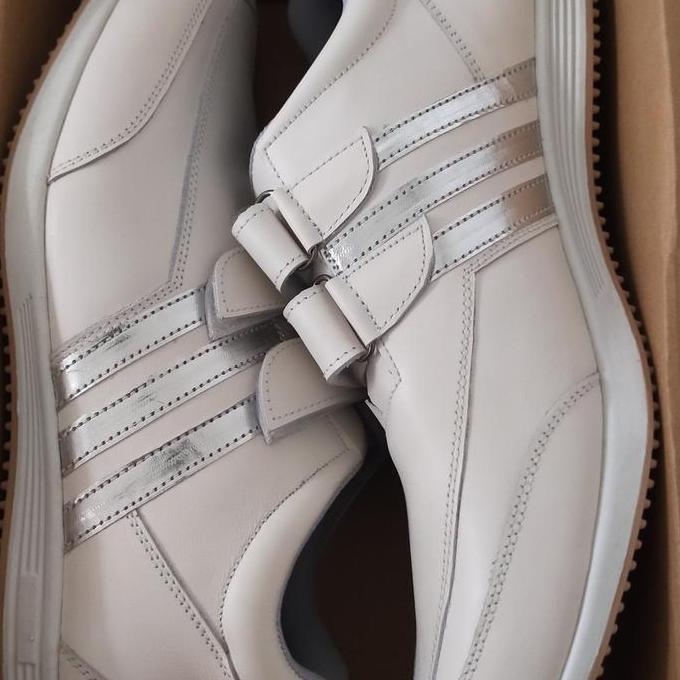 Rotaribig- Sepatu Caddy Golf Terbaru Dan