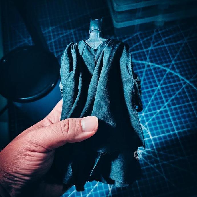 mainan - Wired Cape for Batman Justice League Mcfarlane Diskon