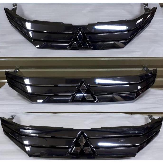 Grill Chrome Asli Mitsubishi Xpander - 7450B040