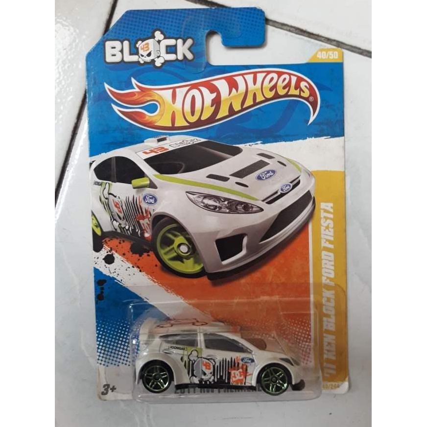 HOTWHEELS - '11 KEN BLOCK FORD FIESTA / HW PREMIERE W - RIP KEN BLOCK MCS27