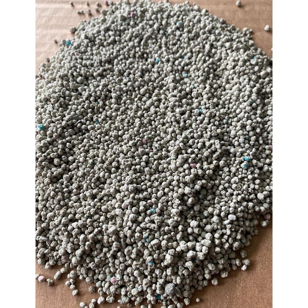 PASIR KUCING 3,5ltr / PASIR KUCING WANGI /PASIR GUMPAL WANGI / PASIR KUCING MI CHIO / PASIR GUMPAL M