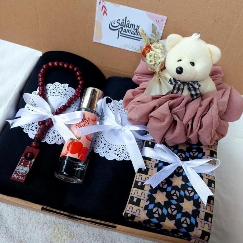 Diskon (Paket Mukenah) Paket Alat Sholat Cewek Wanita Hampers Muslimah Cewek Kado Ramadhan Gift Box 