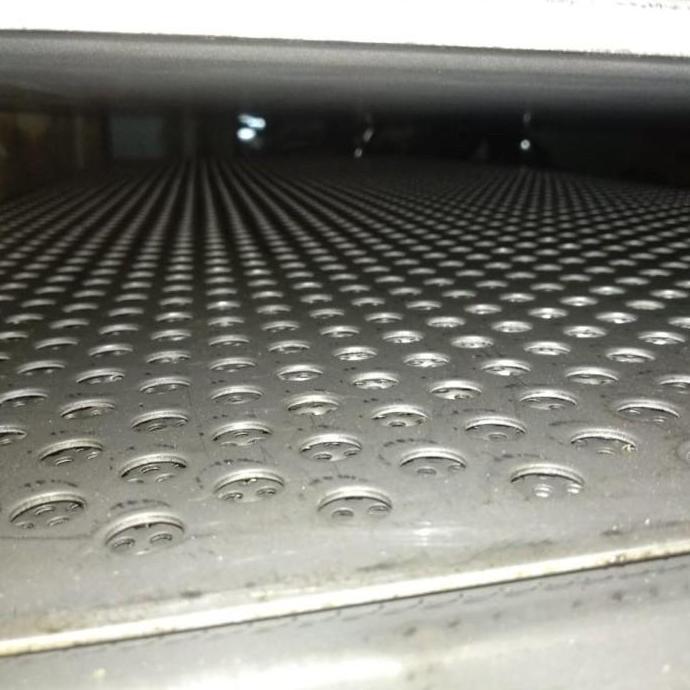 plat lubang ss 304 tebal 1.2mm lubang 2mm