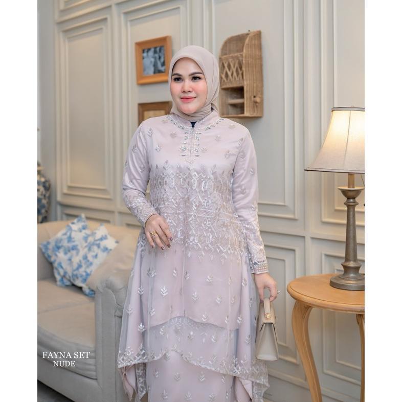 Free Ongkir Kebaya Fayna Set/Kebaya Modern/Kebaya Wisuda/Kebaya Pesta/Kebaya Akad/Kebaya Lamaran/Keb
