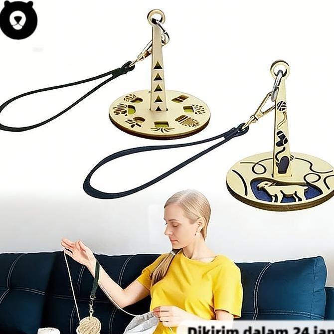 Portable Wrist Yarn Holder Wooden Yarn Ball Holder Yarn Organizer