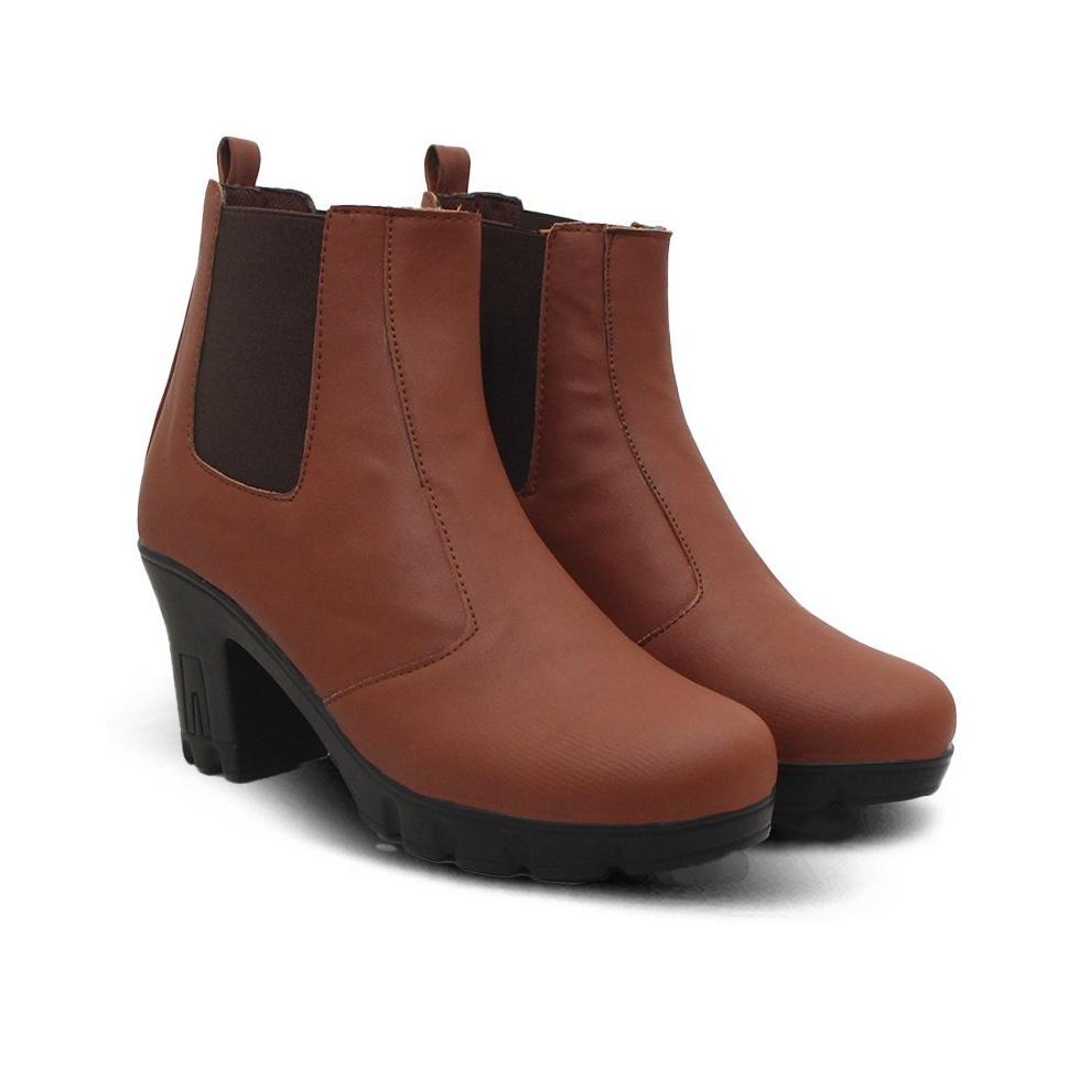 HOT DEALS Hertz - Sepatu Boots Wanita V 3371 Heels Wanita Trendi Berkualitas Warna Hitam