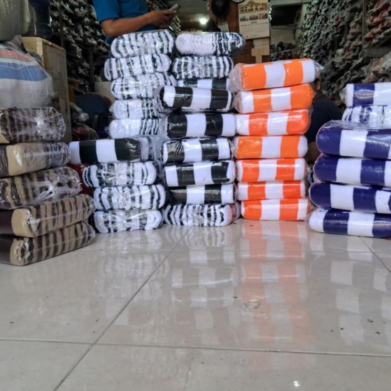 PREMIUM Syal rajut / selendang bahan rajut/Syal umroh/Syal haji KEKINIAN