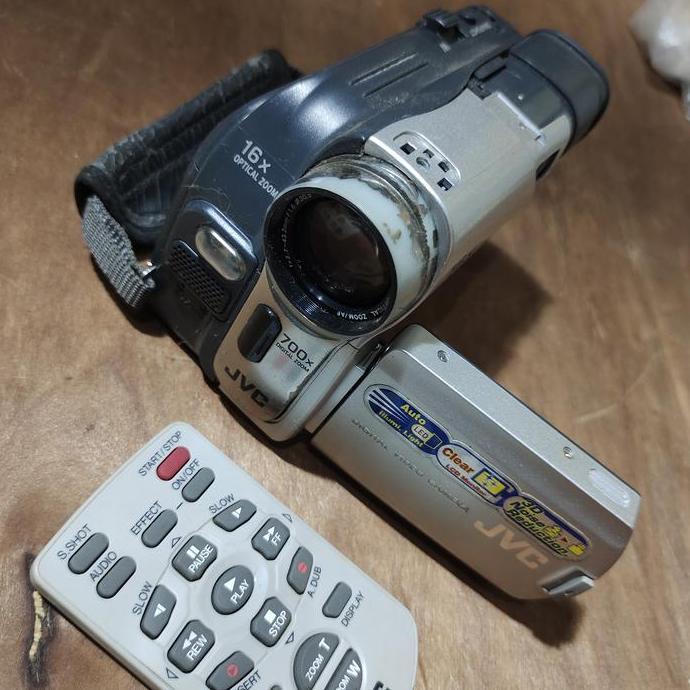 BEKAS RUSAK MINI DV JVC HANDYCAM DIGITAL VIDEO CAMERA GR-D53AG GRH27