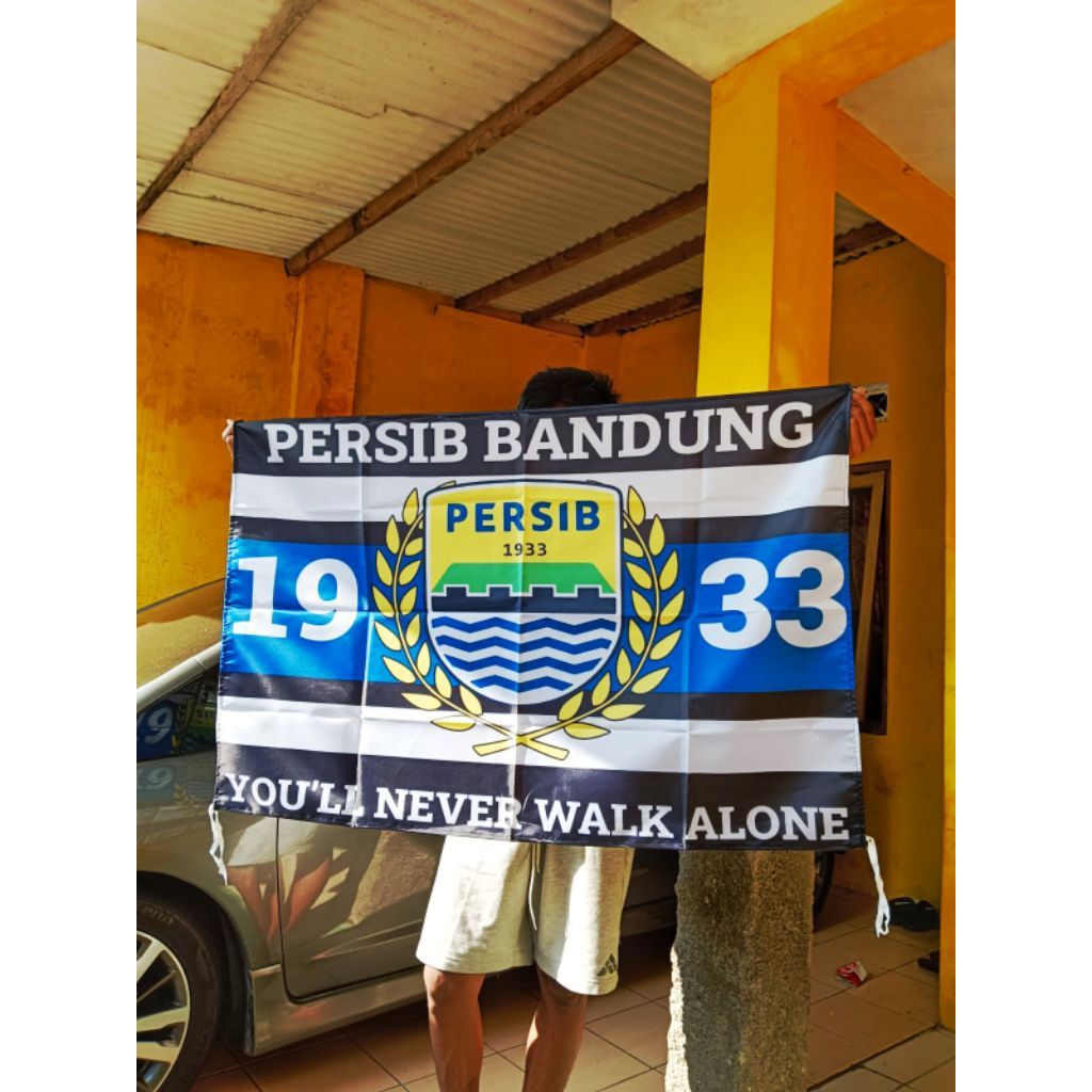 KAIN SATIN IMPORT BENDERA PERSIB BANDUNG UKURAN BESAR 60*40