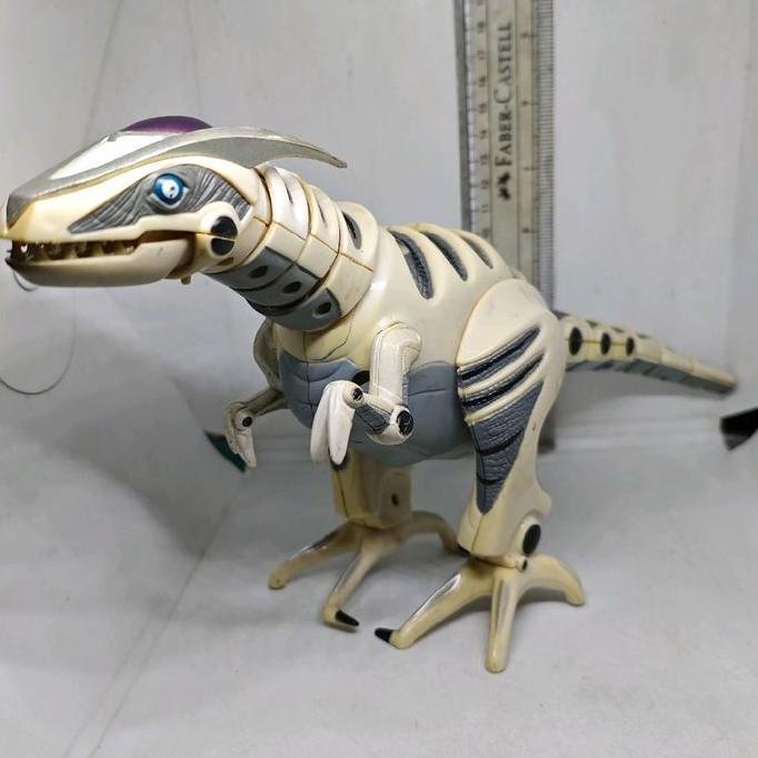 VINTAGE FIGURE TOY ANIMAL TRONICS WOWWEE ROBORAPTOR ORIGINAL WOWWEE NO REMOTE PS99