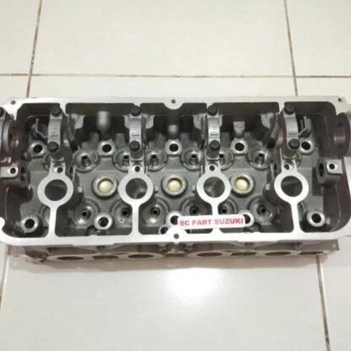 cylinder head suzuki escudo 1.6 capsule.