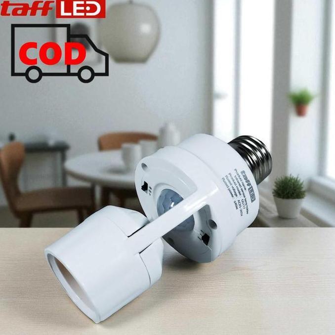 Fitting Lampu Sensor Gerak Otomatis Dudukan Bohlam Timer Hemat Listrik Rumah Garasi Tangga