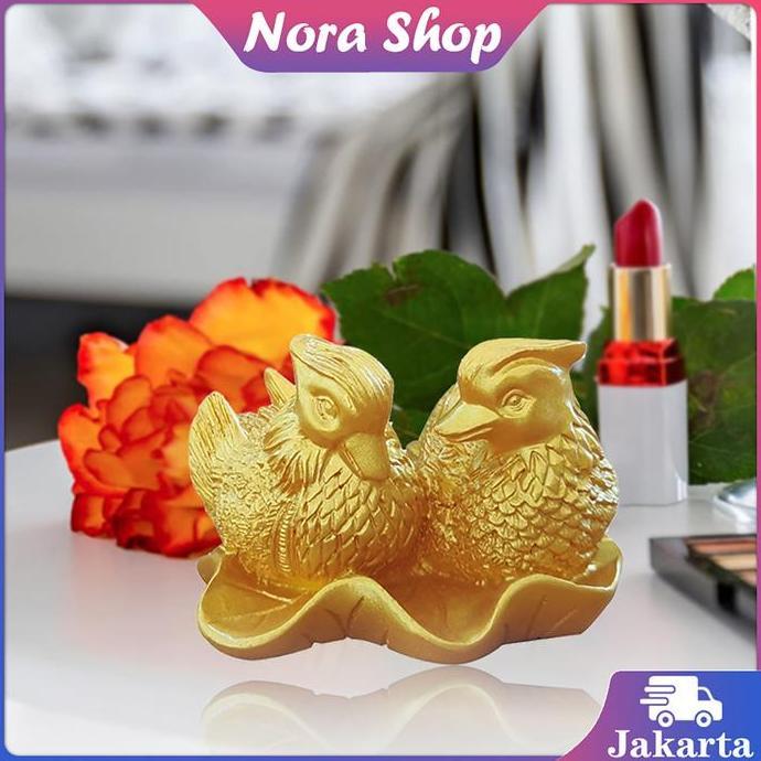 IUMAORI Bebek Mandarin Ornamen Patung Sepasang Bebek Mandarin Gold Simbol Cinta Sejati