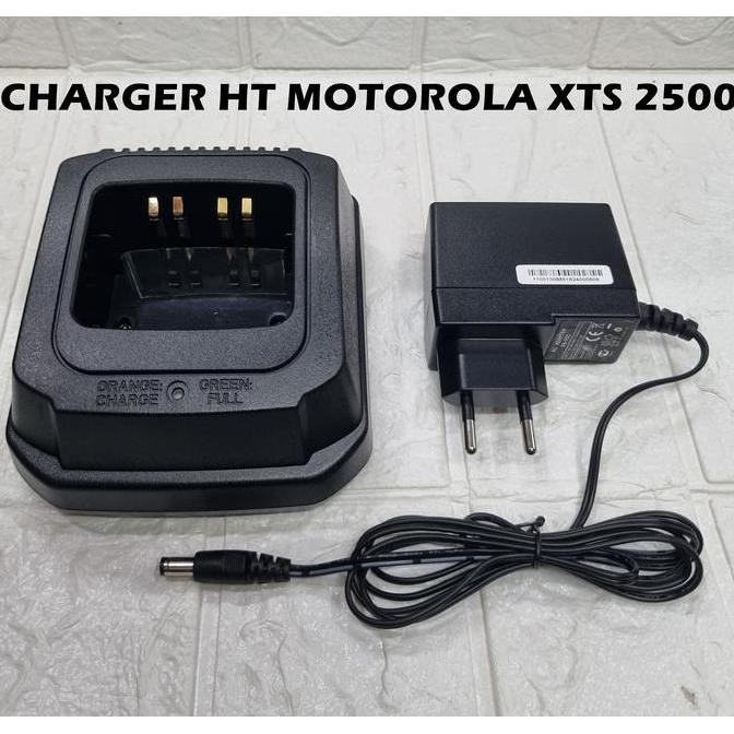 CHARGER HT MOTOROLA XTS 2500 MURAH CHARGER BATRE MOTOROLA XTS2500