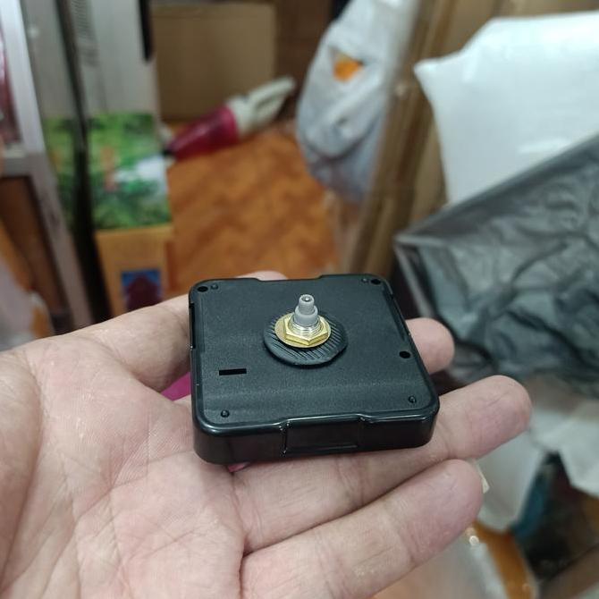 mesin jam dinding diamond Quartz dan sweep super silent