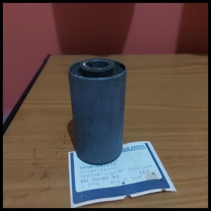 TERLARIS KARET BUSHING PER DAUN BELAKANG TOYOTA DYNA BU30 