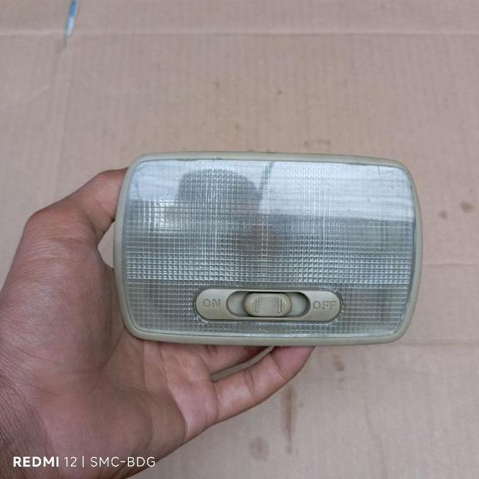 LAMPU BACA PLAFON BAGIAN TENGAH HONDA ACCORD CM5 COPOTAN
