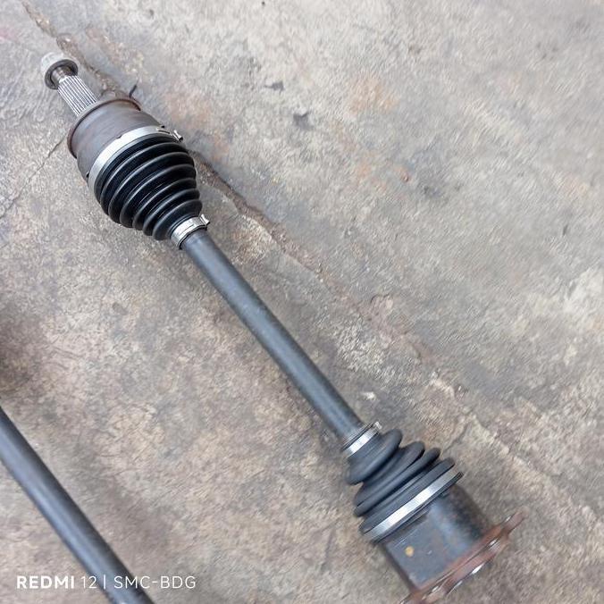AS RODA REAR BELAKANG SET CV JOINT LUAR DALAM SUZUKI GRAND VITARA 2.0 AT MATIC ASLI COPOTAN 2ND