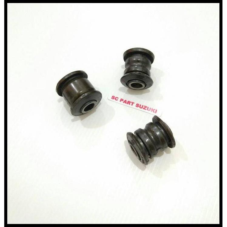 DISKON BUSHING BOS KNUCKLE SET SUZUKI BALENO OLD. 
