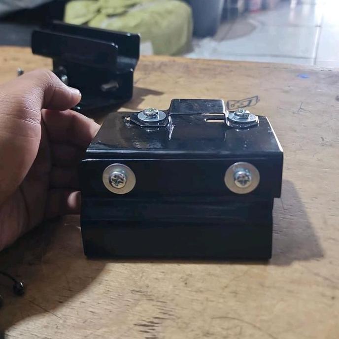 Bracket Roof Rack Bagasi Atas Mobil Rush Lama / Terios Lama / Pajero Lama / Fortuner Lama / Spin / B