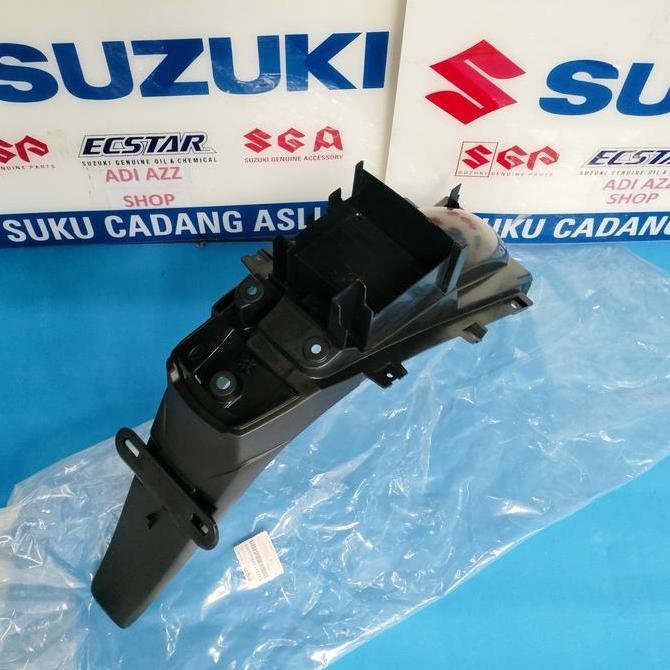 Promo 63111C25G10L000 spakbor belakang slebor fender satria Fu 150 CBU ckd carburator ori Diskon