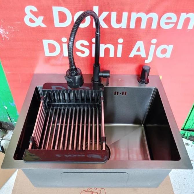 Kitchen sink 6045 hitam golden hand