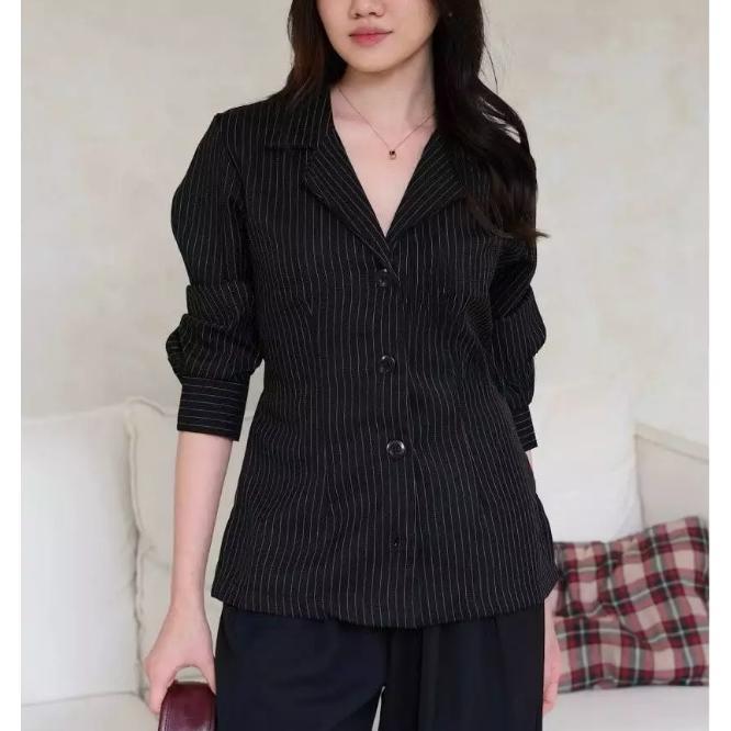 Esme Blazer - Fitted Stripe Shirt Blazer Semi Wool Atasan Wanita Lengan Panjang Blazer Formal & Casu