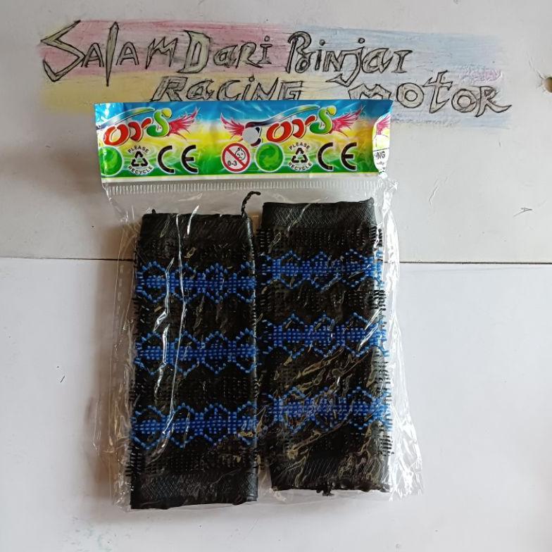 HOT DEALS Handfat handgrip stang motor SARUNG GAS BULU DURI SEMUA KERETA BISA PAKAI GRIP HANDFAT HAN