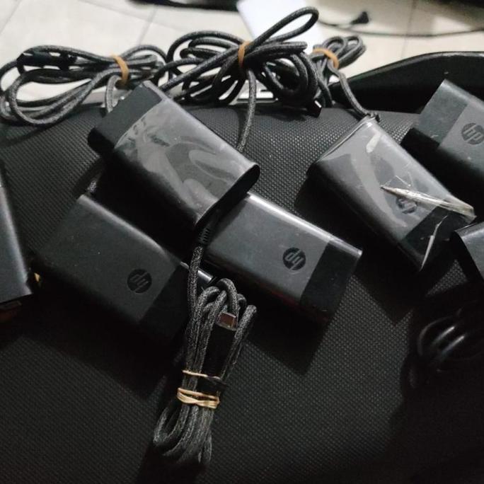 Charger laptop hp original type c garansi