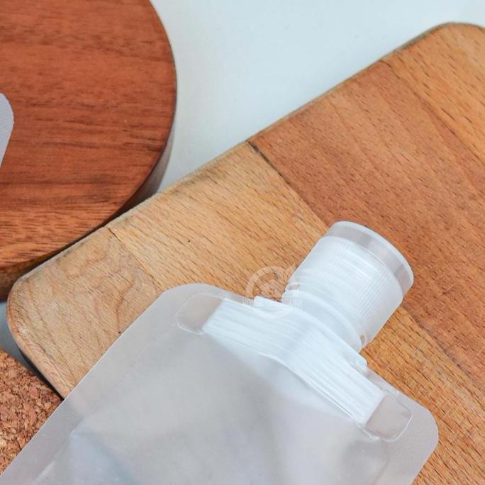 Botol travel refill pouch fliptop food grade