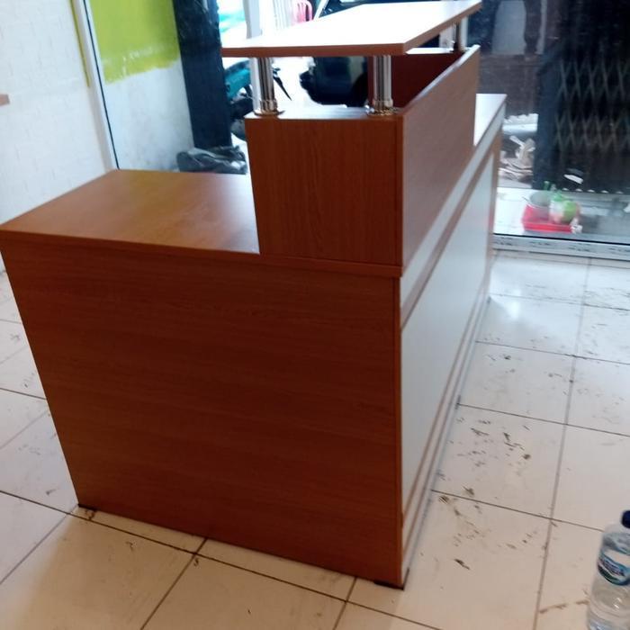 meja kasir/ meja resepsionis L minimalis