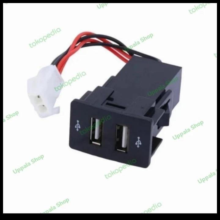 TERLARIS SOKET USB MOBIL HONDA 